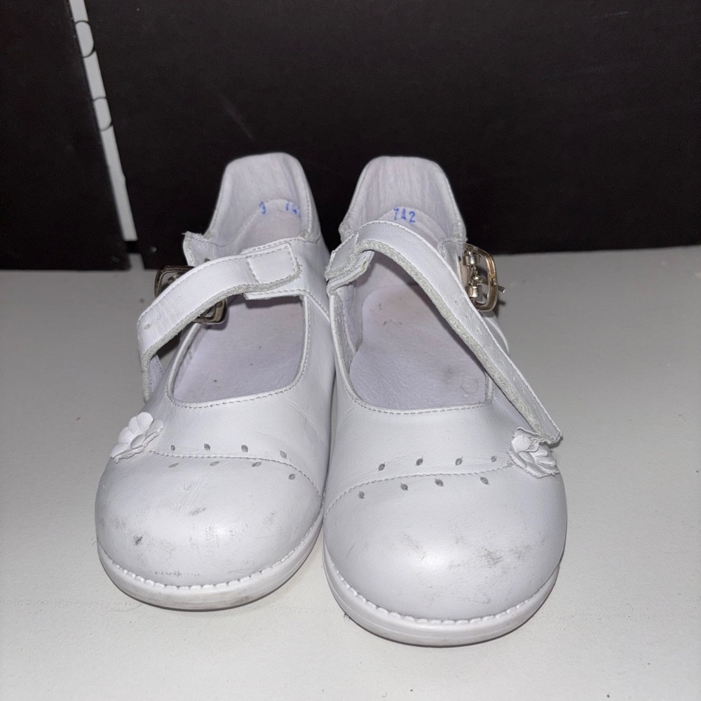 Caritas Baptist Mary Jane shoes